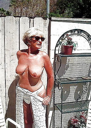 Granny Grandma & Old Ladies Outdoors 2