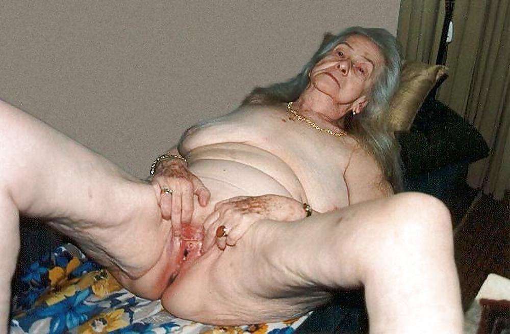 Granny Nude. 